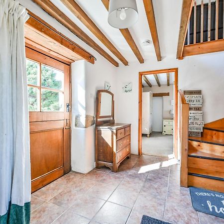Polean Farm Cottages - With Free Animal Feeding And Pony Rides And Free Access To A Nearby Pool لوي المظهر الخارجي الصورة