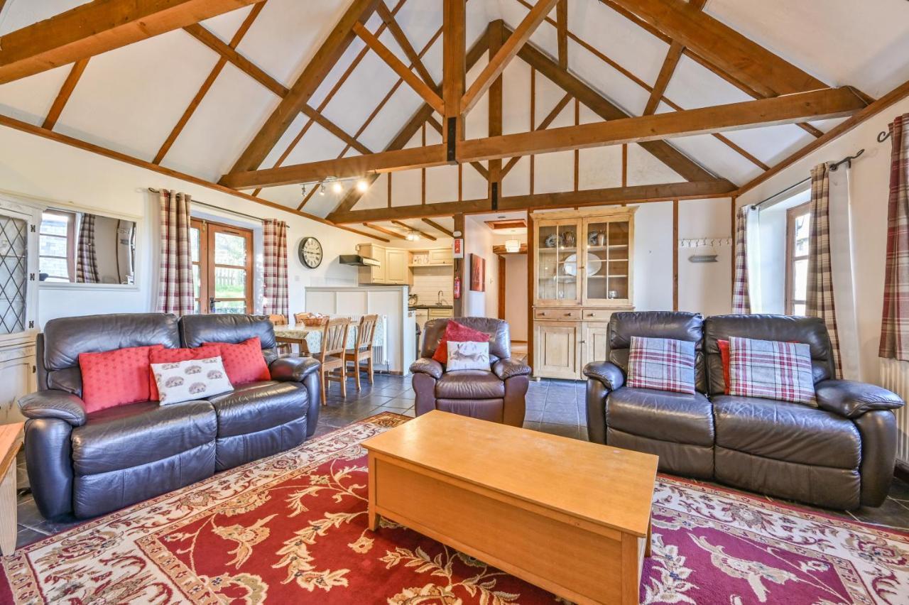 Polean Farm Cottages - With Free Animal Feeding And Pony Rides And Free Access To A Nearby Pool لوي المظهر الخارجي الصورة