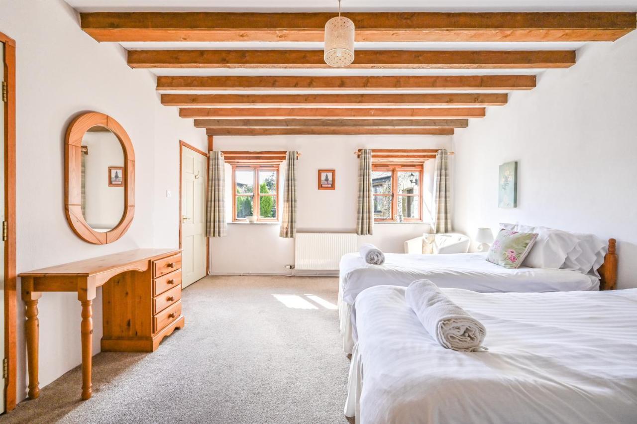 Polean Farm Cottages - With Free Animal Feeding And Pony Rides And Free Access To A Nearby Pool لوي المظهر الخارجي الصورة