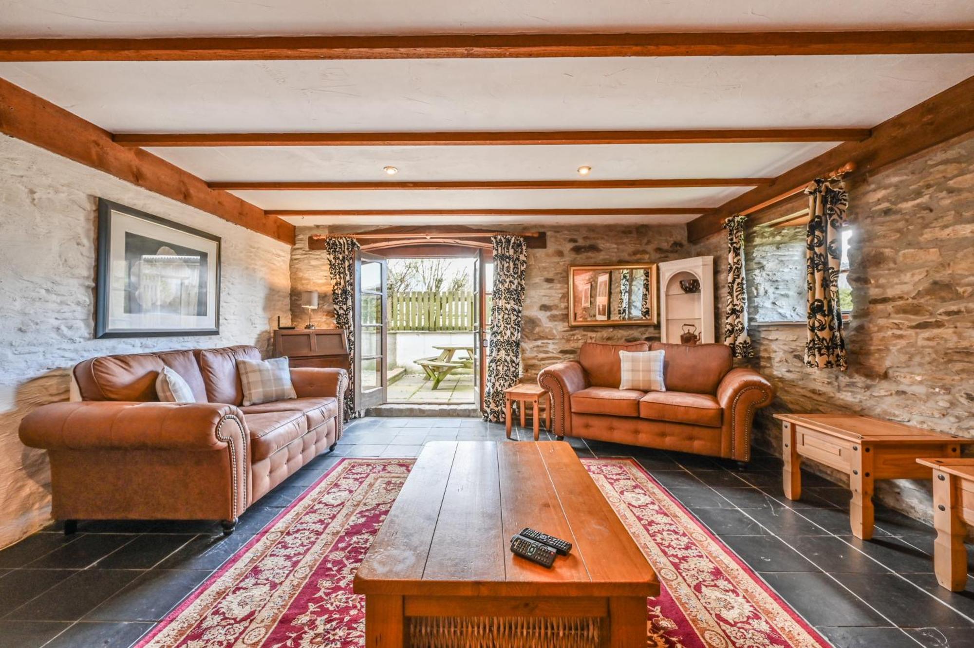 Polean Farm Cottages - With Free Animal Feeding And Pony Rides And Free Access To A Nearby Pool لوي المظهر الخارجي الصورة