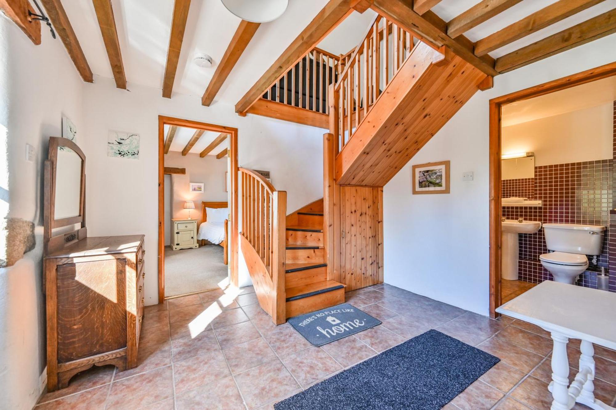 Polean Farm Cottages - With Free Animal Feeding And Pony Rides And Free Access To A Nearby Pool لوي الغرفة الصورة