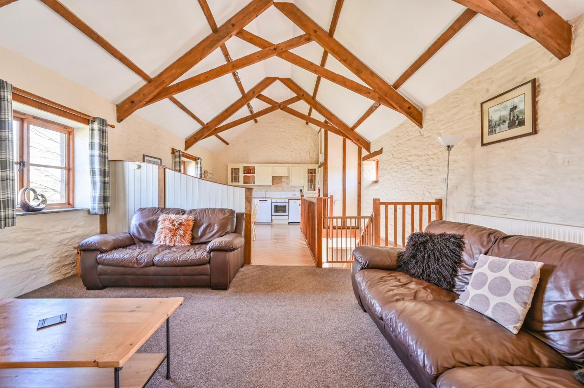 Polean Farm Cottages - With Free Animal Feeding And Pony Rides And Free Access To A Nearby Pool لوي الغرفة الصورة